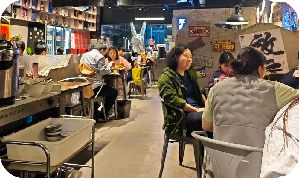 夕霞阁火爆门店3